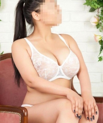 Анна, 30 лет, 5 размер груди